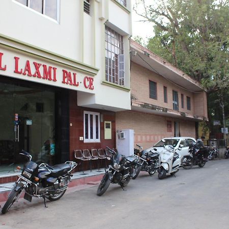 Hotel Laxmi Palace Udajpur Exteriér fotografie